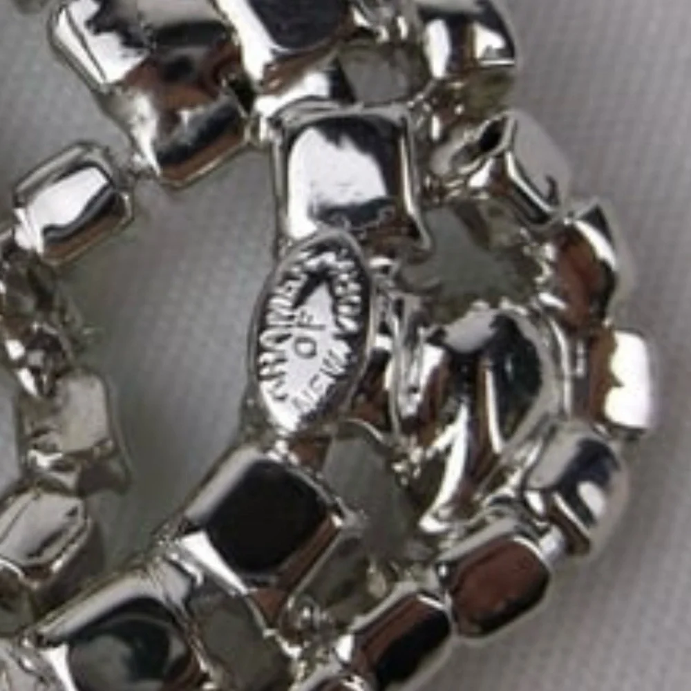 Vintage 1950s Kramer of New York Large Rhinestone Brooch‎